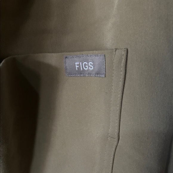 Figs Women's LARGE Khaki Tan Scrub Set - Picture 8 of 10